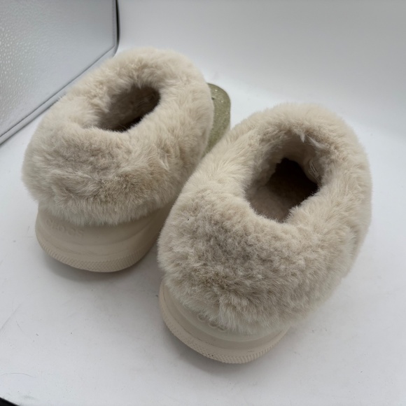 CROCS FUREVER CRUSH GLITTER Clog Gold Women’s 10 Men’s 8 Platform - Picture 10 of 15